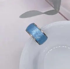 シンプルレジンイヤーカフ　ブルー　内径2cm