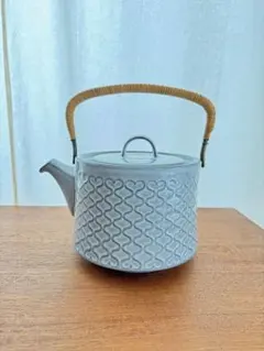 イェンス・クイストゴー陶器製 大きいティーポット アズール - メルカリ