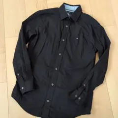 TOMMY HILFIGER ブラック 長袖ワイシャツ