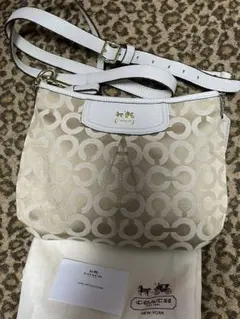 COACH コーチ ショルダーバッグWHITE GOOD CONDITIONのサムネイル