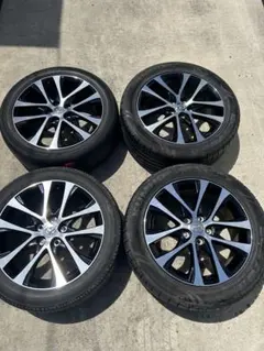 最終値下げです。トヨタ 18インチ ホイールセット 純正ナット付きのサムネイル