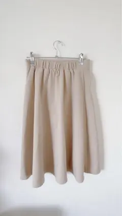 値下げ！人気　膝下スカート  くすみベージュ