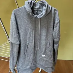 STAMPD グレー フード付きパーカーのサムネイル
