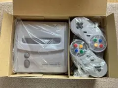 【未使用】任天堂スーパーファミコンジュニア本体（コントローラ　2台付）