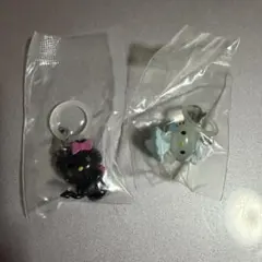 Hello Kittyめじるしアクセサリー 天使ver 小悪魔ver 2個セット