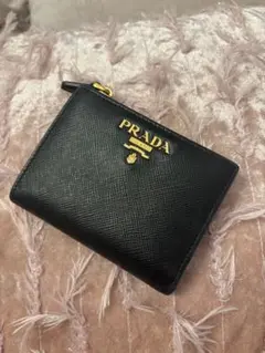 【箱有り】PRADA サフィアーノレザー 二つ折り財布 ブラック　ピンク