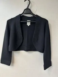 Sybilla ブラック クロップドカーディガン