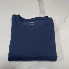 ソフトタッチクルーネックT（長袖）ユニクロ　青 L