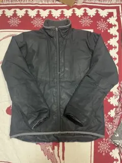 nike acg ナイロンジャケット 中綿ジャケット