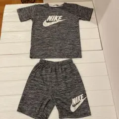 NIKE キッズ セットアップ Tシャツ ハーフパンツのサムネイル