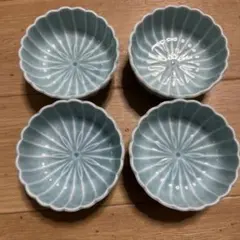青磁　小鉢　菊割　豆皿　9センチ　高さ4センチ　4枚セット 1
