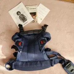 ベビービョルン　ハーモニー　ネイビー