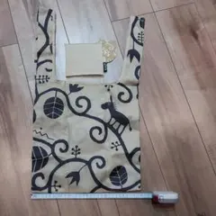 【KALDI/カルディ】新品 エコバッグ 植物と動物の模様