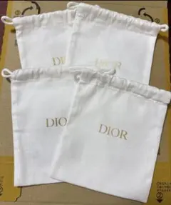 DIORディオール　巾着　袋　4枚　白