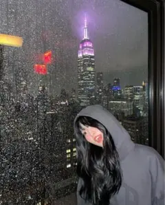 ♡ 美品 ♡ TWICE モモ 着用 Champion 上下セット ♡ 美品 ♡ TWICE モモ 着用 Champion 上下セット