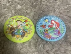 Disney Characters 刺繍缶バッジビスケット バッジ 2種セット