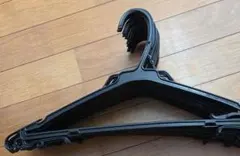 黒の衣類ハンガーセット