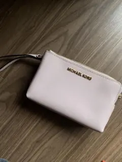 MICHAEL KORS ポーチ