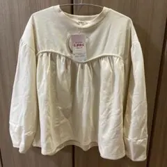 アイボリー　トレーナー　裏起毛