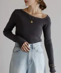 専用【新品・タグ付】アシンメトリーネックリブニット/BONJOUR SAGAN