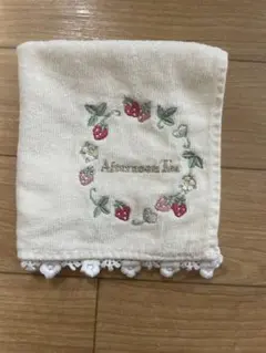 Afternoon Tea いちご柄 刺繍 ハンカチ タオルのサムネイル