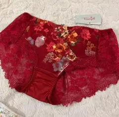 Triumph 花柄レース ショーツ Mサイズ