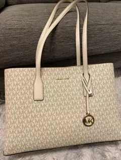 Michael Kors ロゴトートバッグ