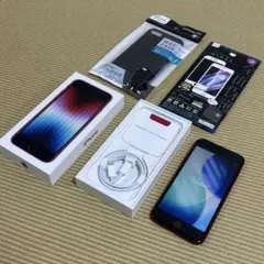 iPhone SE3 (第3世代) 本体 レッド 64 GB SIMフリー 赤