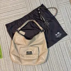 coach コーチ　ホーボーレザーショルダーバッグ