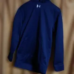 UNDER ARMOUR ネイビー フード付きパーカー SM