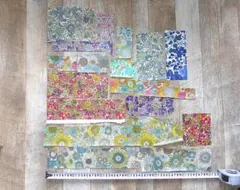 ラミネート生地　ハギレ　リバティ