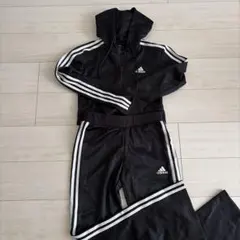 adidas ブラック スリムフィット セットアップ