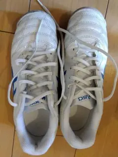 asics DS LIGHT サッカーシューズ ホワイト/ブルー　22.5cm