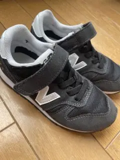 ニューバランス