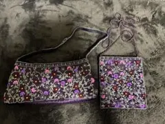 紫の刺繍ハンドバッグと小物入れセット