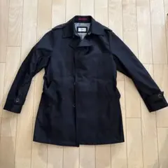 LES MUES 黒のトレンチコート