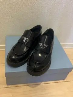 PRADA プラダ　チョコレート ブラッシュドレザー ローファー 38