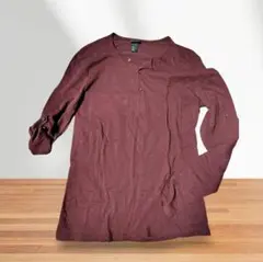 メンズH&M 長袖ヘンリーネックシャツ バーガンディ ロールアップワイン色