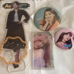 TWICE ジヒョ　BIGアクリルスタンド　キーホルダーセット