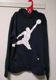 Item thumbnail for item 0aa7bfd8-8681-45a5-bbe5-2e8d40b53ae9