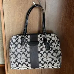 Item thumbnail for item dee7ef2c-c966-45d0-86a6-c6c40df83c97