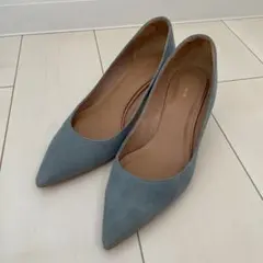 Au Bannister グレー スエード ポインテッドトゥパンプス 中ヒール