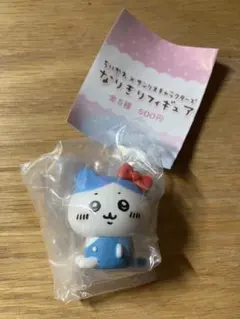 ちいかわ×サンリオキャラクターズ　なりきりフィギュア　ハチワレ　キティ