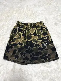 adidas originals ハーフパンツ ロゴ 迷彩 カモフラージュ