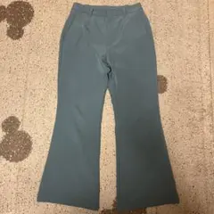 GU フレアパンツ