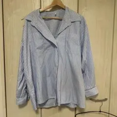 ストライプシャツ