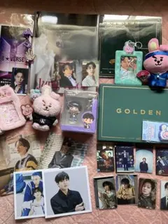 Jung Kook ジョングク　GOLDEN 写真　トレカ　COOKY 色々