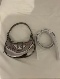 Charles & Keith シルバーハンドバッグ 付属ストラップ付き