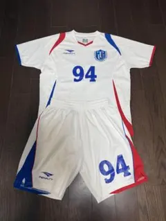 東京国際大学サッカーユニフォーム上下セット