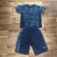 男の子　outdoor パジャマ　サイズ140